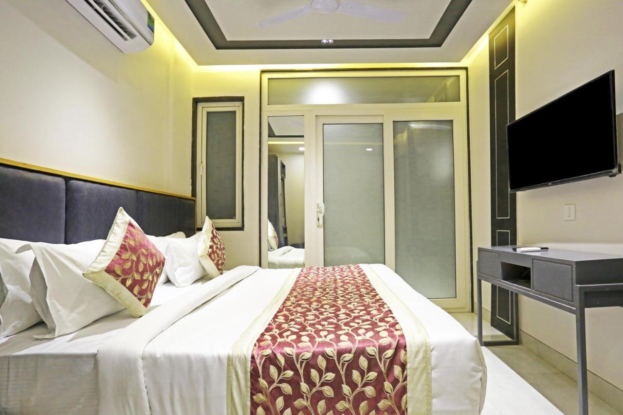 Hotel Apple Villa - Near Delhi Airport With Free Airport Transsfer Új-Delhi Kültér fotó